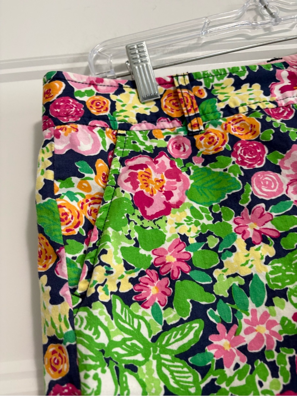 Lilly Pulitzer buttercup, shorts Floral Scallop Hem Women's Shorts Sz 4 - Picture 6 of 13
